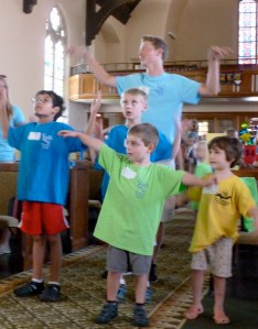 Singing with motions!